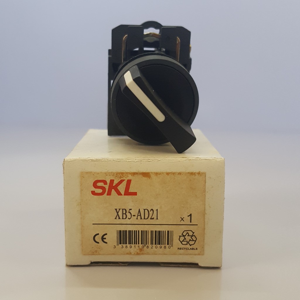 CLEARANCE SKL XB5-AD21 XB7-EA31 XB7-EA42