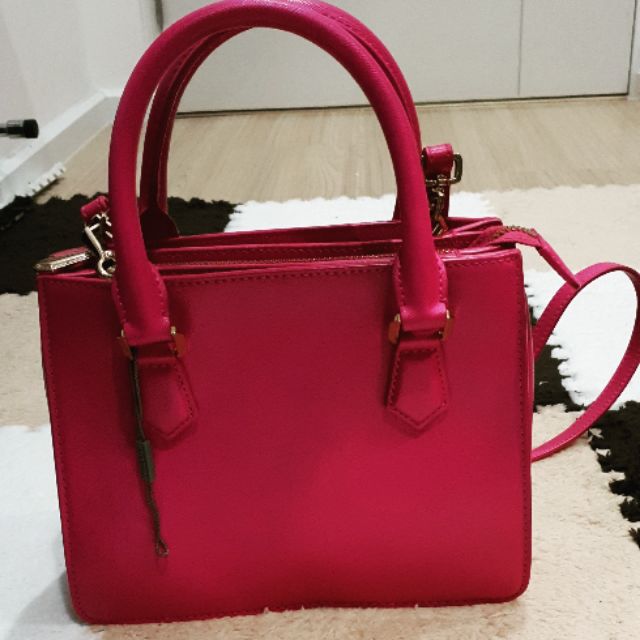 กระเป๋า charles & keith (used)