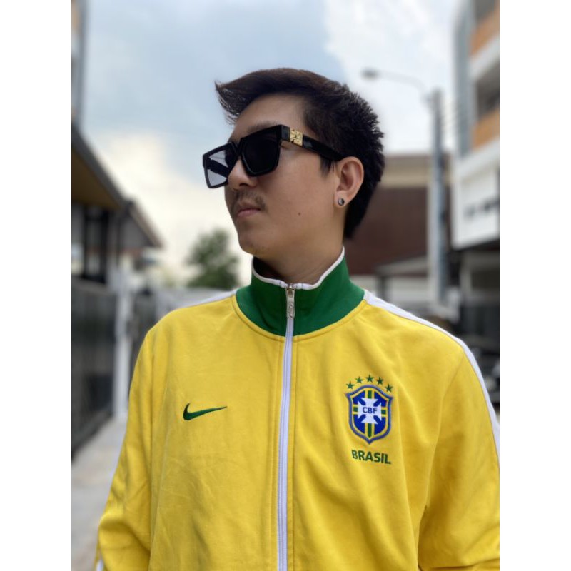 jacket vintage90s แท้💯% football brazil 2014-2015 ของแท้มือสอง เสื้อวอร์มแท้ เสื้อทีมฟุตบอล เสื้อวอร