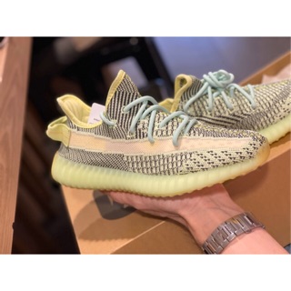 Yeezy 350 V2 Yeezreel สีเขียว พร้อมส่ง ป้ายไทย