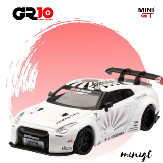 Nissan GT-R 1:64 (MINIGT)