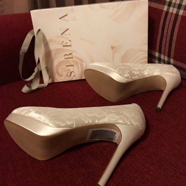 รองเท้าแต่งงาน แบรนด์ดัง SIRENA!! มือหนึ่ง
