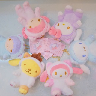 พวงกุญแจตุ๊กตาsanrio พวงกุญแจsanrio ชุดแมวน้อย