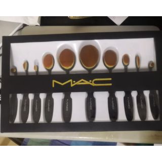 แปลงเเต่งหน้า  mac 1ชุด 10ชิ้น