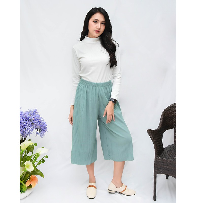 GALAXY กางเกงพลีท 5 ส่วน รุ่น 8222 แฟชั่น ขายาวยีด ลำลองผ้า  5ส่วน