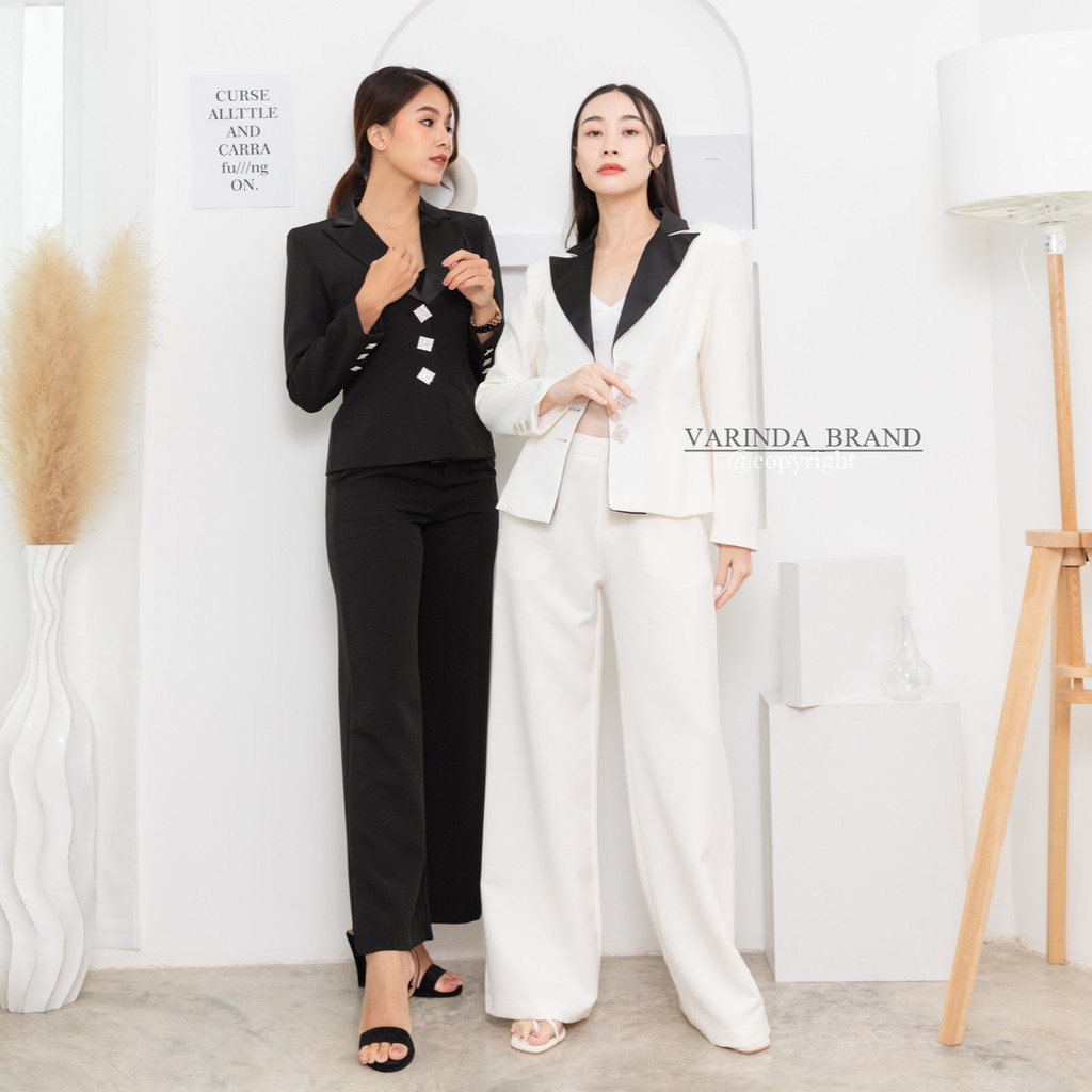 ‘AOSTA SET’ ชุดสูทผู้หญิง