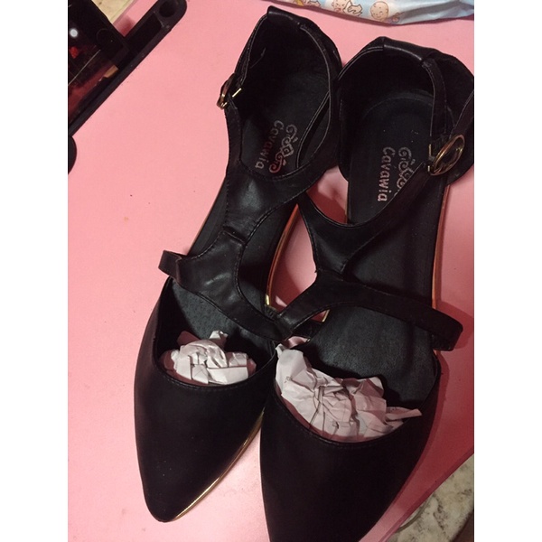 รองเท้าหนังมือ 2 Cavawia