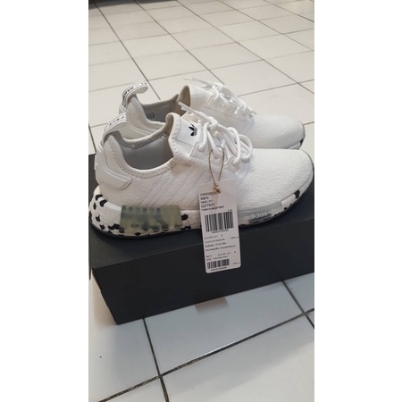 ปล่อยรองเท้า adidas NMB R1 รุ่น GZ7921