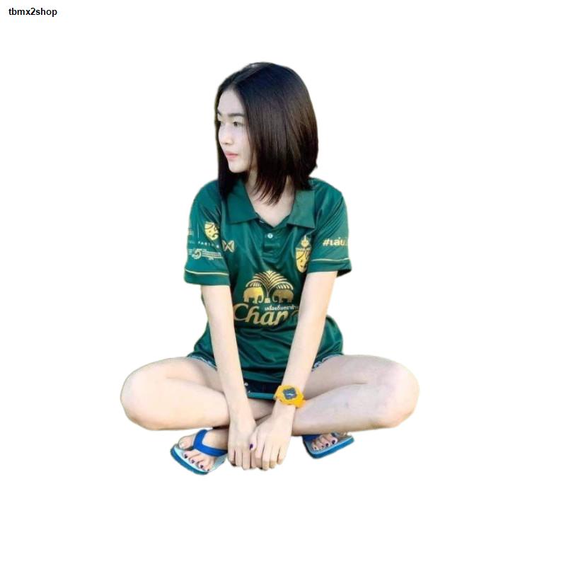 จัดส่งตรงจุดเสื้อบอลหญิงทีมชาติไทย ช้างเขียว ขนาดฟรีไซส์ อก32-36 ยืดสุด38 เสื้อบอล เสื้อกีฬาผู้หญิง