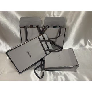 ถุงกระดาษแบรนด์ Tom Ford 5x11x15cm แท้ 💯% (1)