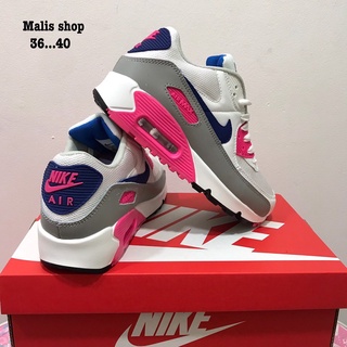 รองเท้า nike sneaker รุ่นใหม่ล่าสุด