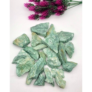 100% Genuine Raw Shiny Green Mica Fuchsite / Top High Quality / Mica Fuchsite / Green Crystal.