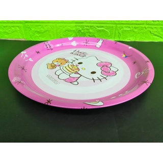 ถาดกลมแสตนเลสเคลือบลายโดเรม่อน ลาย Hello KITTY ขนาด 30 cm เหมาะสำหรับใส่สิ่งของ เสริฟอาหาร ใส่ผลไม้ ฯลฯ ลิขสิทธิ์แท้