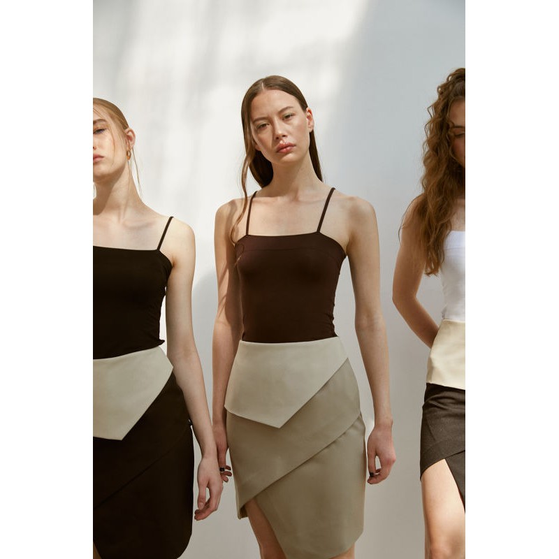 maison KEEPS | Aglio Tank | เสื้อสายเดี่ยวเสื้อเบสิคผ้านุ่ม