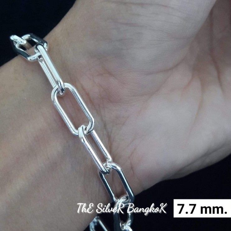 น้ำหนักประมาณ 1 บาท (15 กรัม) สร้อยข้อมือเงินแท้ ลายอิตาลี่ (สร้อยเงินแท้ทั้งเส้น.ไม่ใช่งานชุบ)