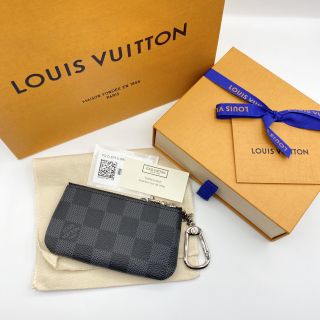 New LV pochette cle graphite dc20