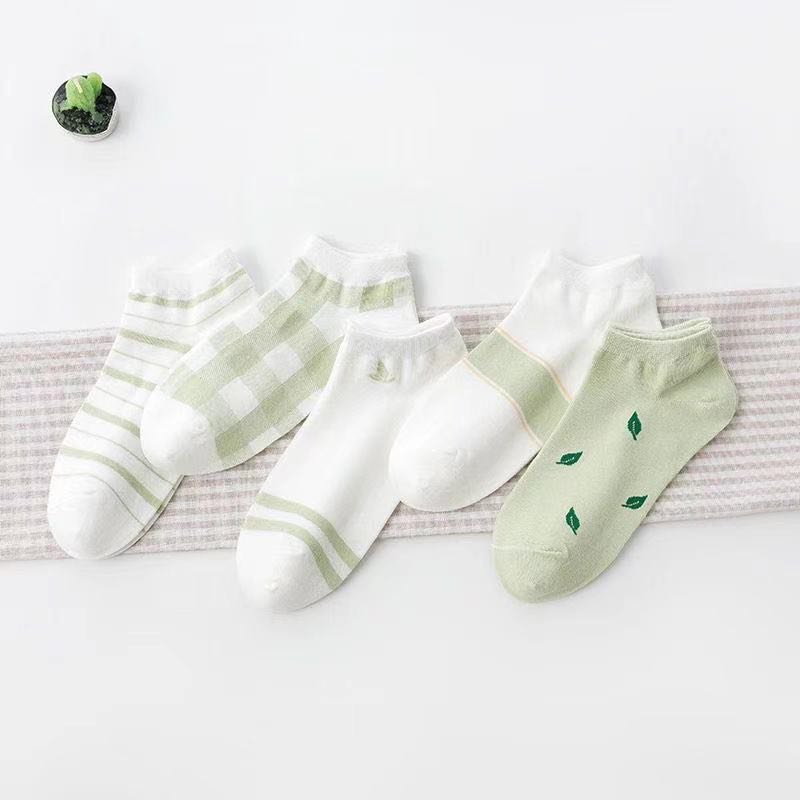 ถุงเท้าแฟชั้น ลายใบไม้สีเขียว แมวสีชมพู สตอเบอรี่ 1แพค 10คู่ - รูปที่ 2