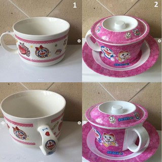 จาน และ แก้วน้ำ ลาย Doraemon โดเรม่อน สีชมพู แบบแก้ว และพลาสติก ใบใหญ่ พร้อมหูจับ ลายน่ารัก สวยหรู ดูแพง ของใหม่ มือ 1