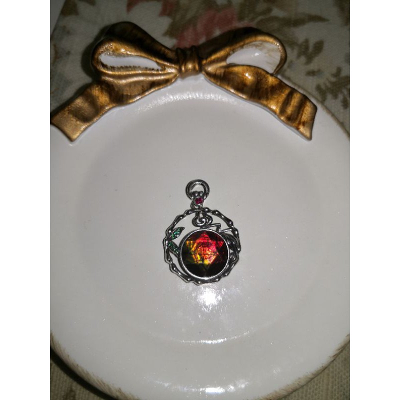 One-piece Ammolite Silver Pendant ธรรมชาติเงินวันวันปรากฏของ Ammolite จี้เงิน