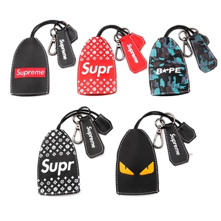 พวงกุญแจรถยนต์ แบบโปร่ง ลายทาง Supreme