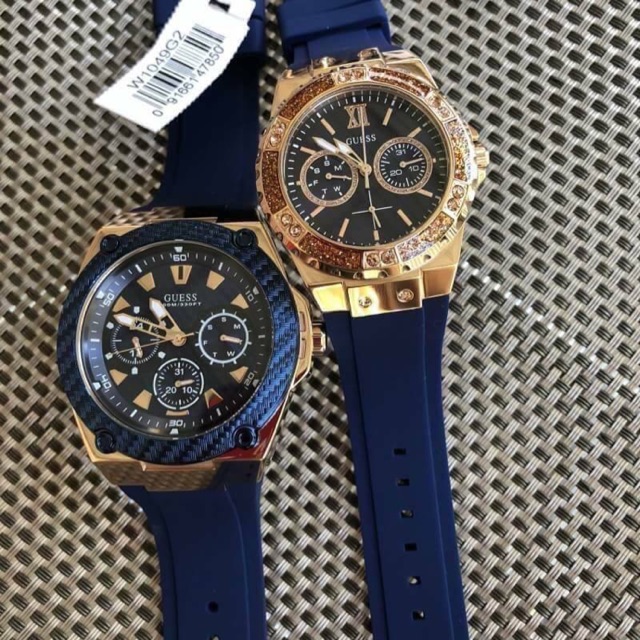 นาฬิกา Guess