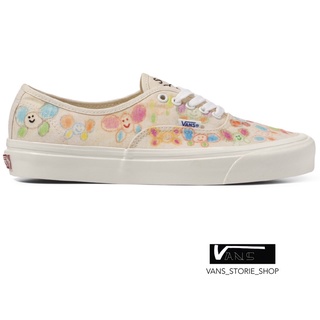 VANS AUTHENTIC 44 DX SANDY LIANG SCRIBBLE NATURAL SNEAKERS สินค้ามีประกันแท้