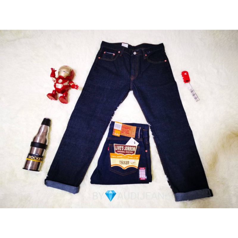 กระบอกริมแดงlive's 501 แท้นิยมมากๆ