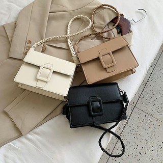 พร้อมส่ง!! กระเป๋าสะพายข้าง Shuffle bag ส่งฟรี กระเป๋าสะพายหนังทรงเหลี่ยม