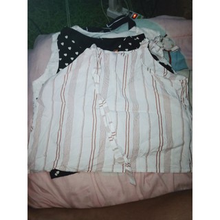 เสื้อผ้าครอปมือ2  จ้า
