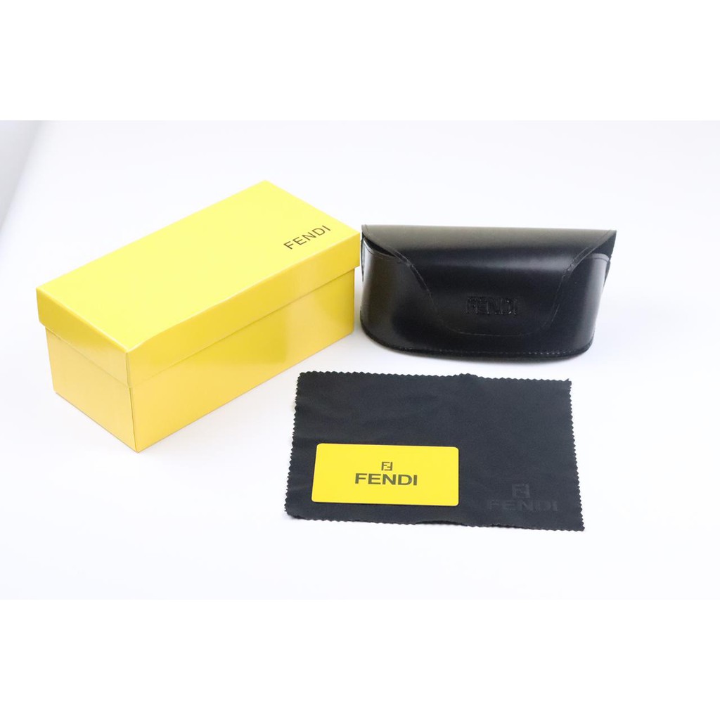 กล่องแก้ว FENDI*****