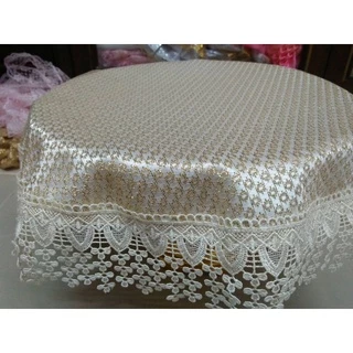 ผ้ารองพาน ใช้ทำเป็นผ้ารองสินสอดได้ หรือทำเป็นรองพานสินสอด สามารถทำเป็นผ้ารองพานขันโตกก็ได้