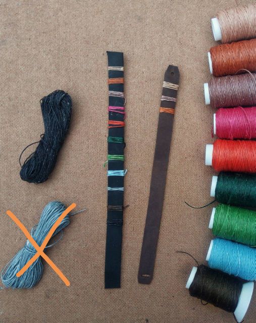 สายกล้องคล้องข้อมือหนังวัว Crazy​house​