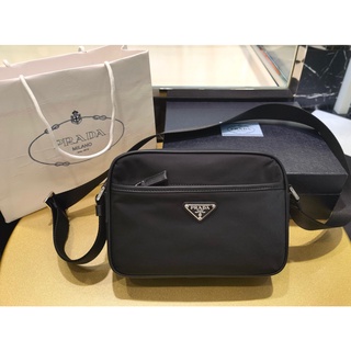 พรี​ ราคา5300 Prada 2VH048 Nylon กระเป๋าแฟชั่นกระเป๋าผ้ากระเป๋าสะพายกระเป๋าสะพายข้าง