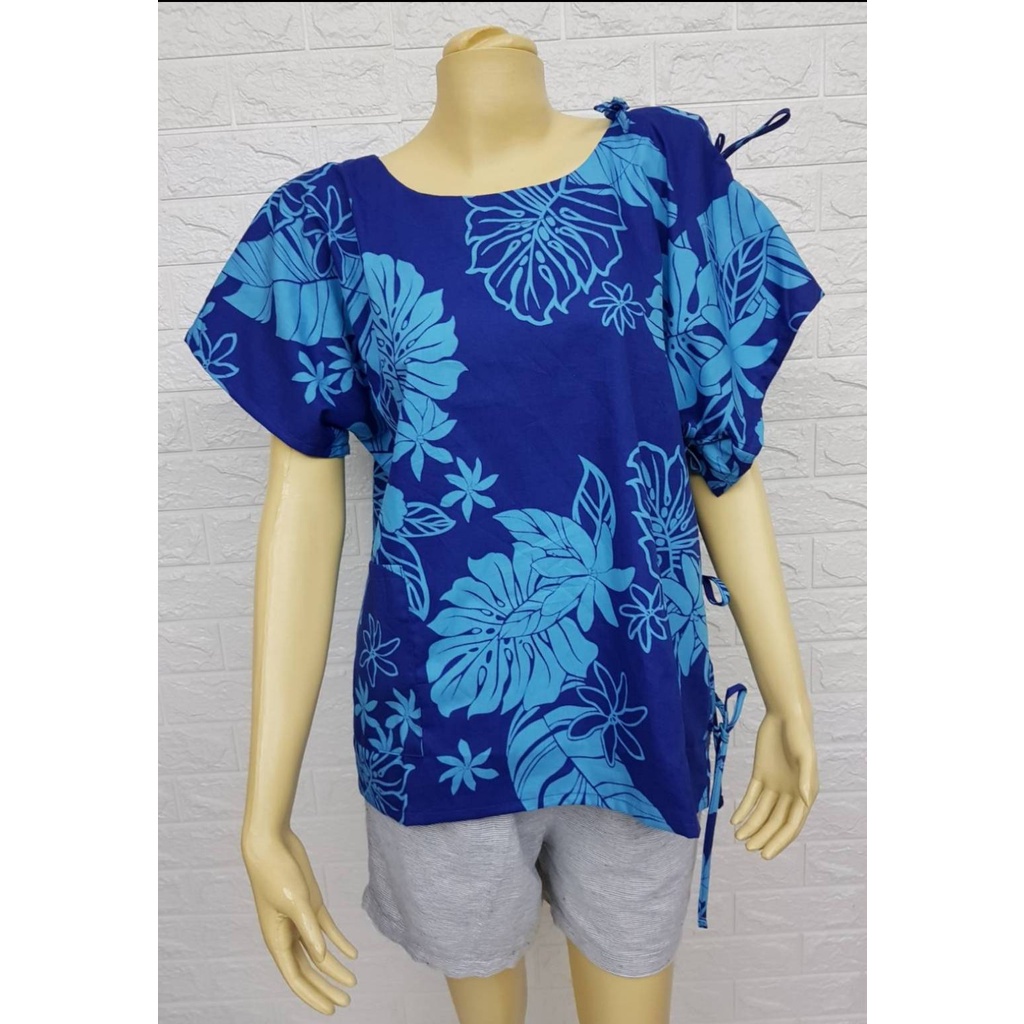 ผูกข้างซ้าย ต้องการผูกขวา แจ้งทาง chat  หลายไซส์ ผ้าฝ้าย  100%  เสื้อผู้ป่วยแขนหัก เสื้อผู้ป่วย ใส่ง่ายมาก ๆ  ส่งเร็วค่ะ