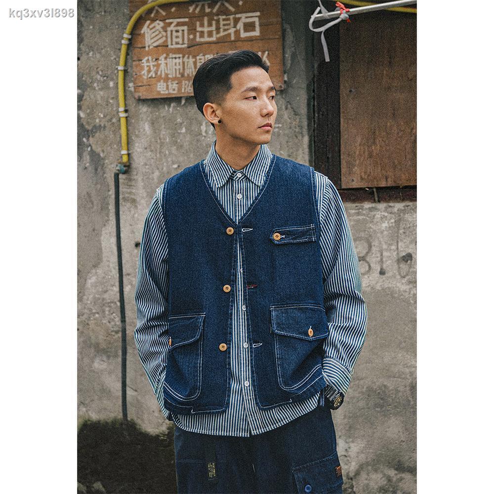 เสื้อกั๊กยีนส์แขนกุดสำหรับผู้ชาย เสื้อแจ็คเก็ตยีนส์ผู้ชาย