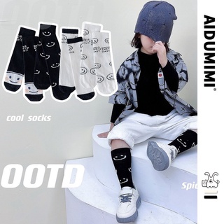 Set ถุงเท้า black n white smiley sock 4 คู่(SOCK117)