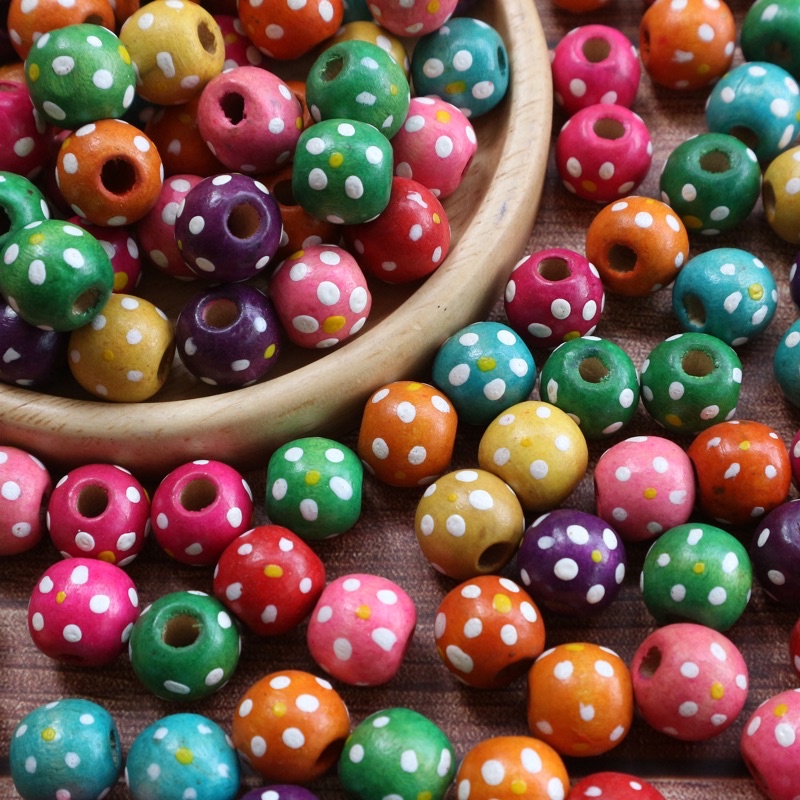 ลูกปัดไม้แฟนซี 10mm, 12mm บรรจุ 50ชิ้น