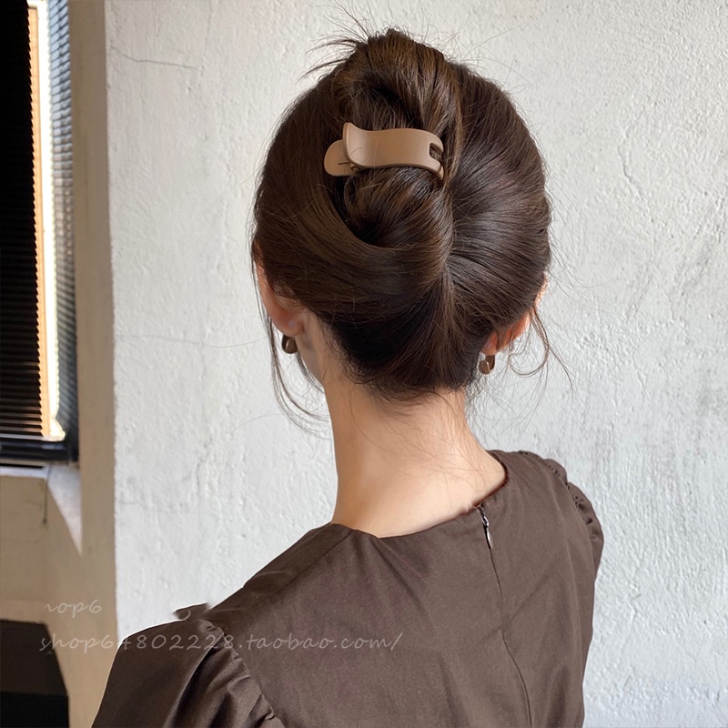 สามฟันกรงเล็บผมผู้ถือผมหางม้าจับขากรรไกรผมกรงเล็บคลิปหนีบสีด้าน