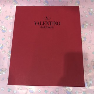 Valentino วาเลนติโน กล่องรองเท้า ของแท้ กล่องแบรนด์เนม