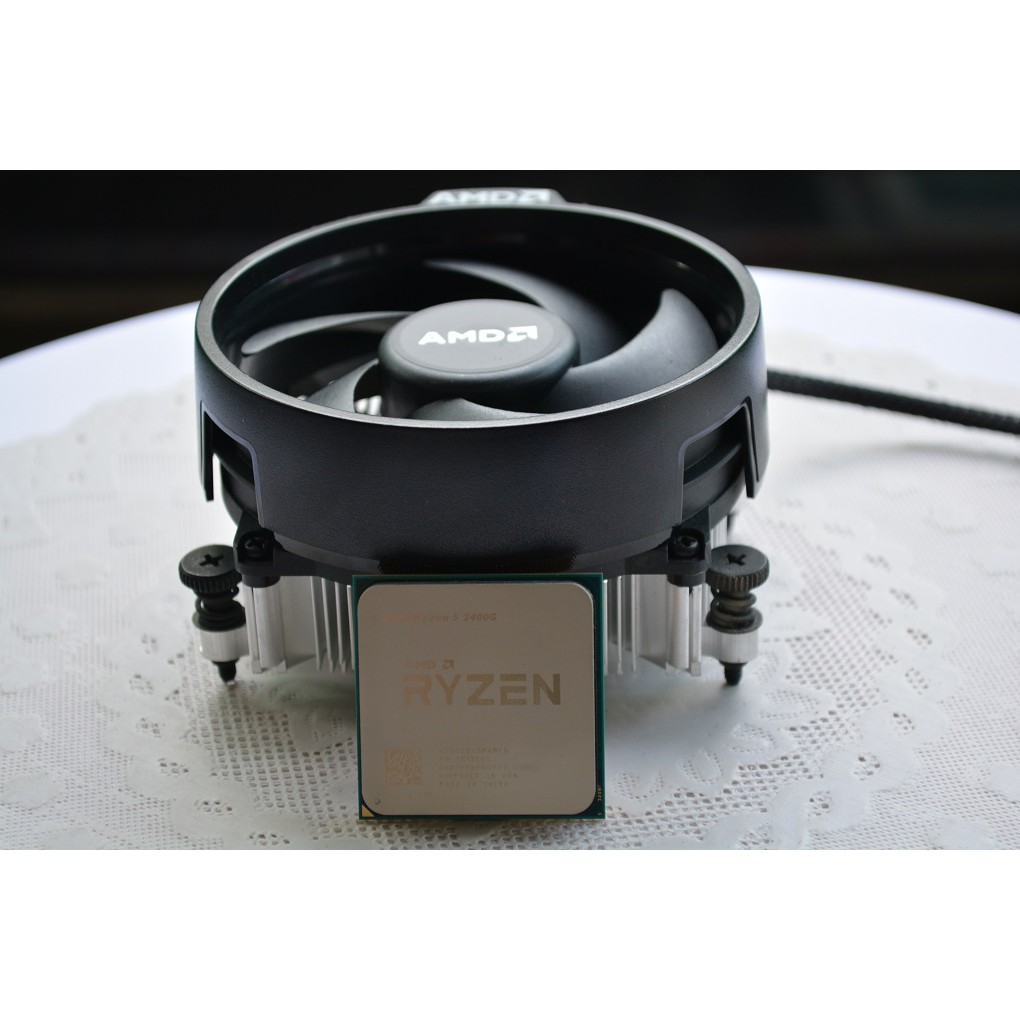 CPU AMD RYZEN 5 2400G ประกัน EXP. 03/2022