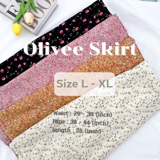 กระโปรงผ่าข้าง Size L-XL (รุ่น Olivee)