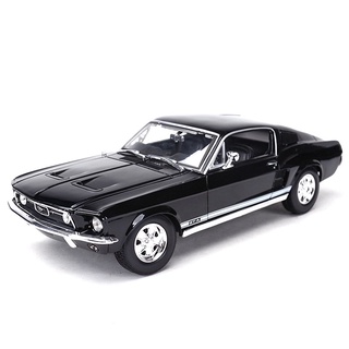 โมเดลรถเหล็ก 1:18 1967 Ford Mustang GTA fastblack [Maisto]