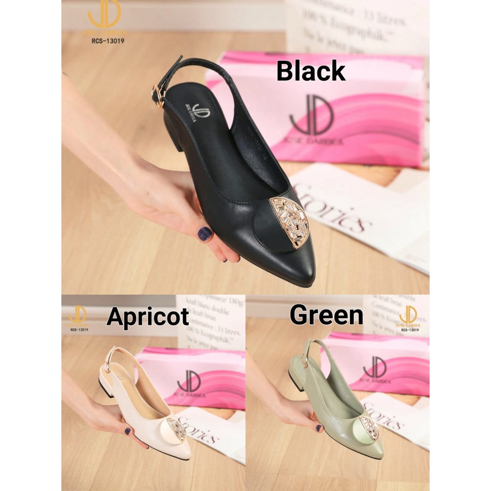 YYY 24 JUN 99 รองเท้า Flat JOSE DAROCA Series RCS-13019