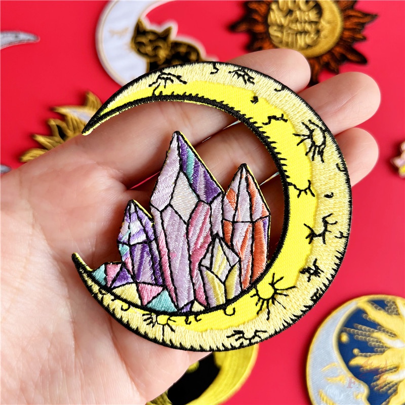 ☸ แผ่นแพทช์เหล็ก The Magic Moon & Sun ☸ แผ่นแพทช์รีดติดเสื้อ DIY สไตล์เรโทร สําหรับตกแต่งเสื้อผ้า 1 ชิ้น - รูปที่ 2