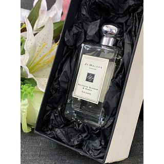 Jomalone nectarines blossom and honey  ▪️100ml ▪️inbox ถุง โบว์ ▪️ราคาพิเศษสิ้นเดือน1550฿ ▪️ส่งฟรีJomalone nectarines bl