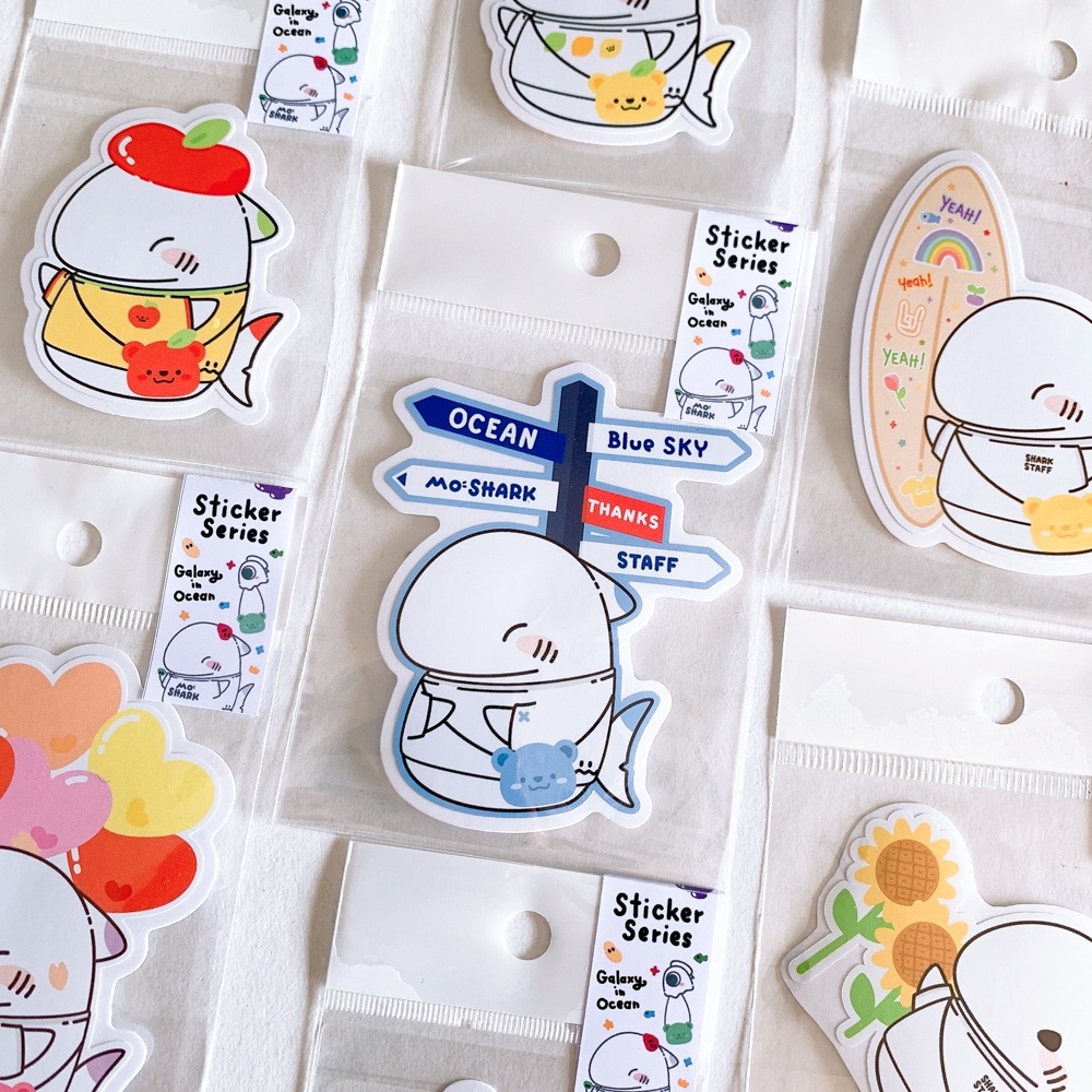 มีลายใหม่จ้า Die-cut sticker สติกเกอร์ไดคัตรุ่น Bomb MoShark [Paeristar Factory]