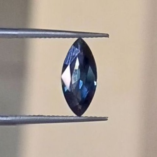 #1.2ct. #พลอยไพลินสยามเจียรไนทรงมาคีย์ #Natural Blue Sapphire #5×11mm.