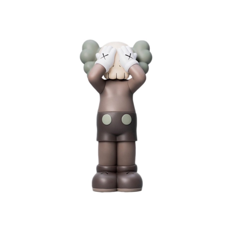 ของแท้💯 KAWS Holiday UK Vinyl Figure Brown