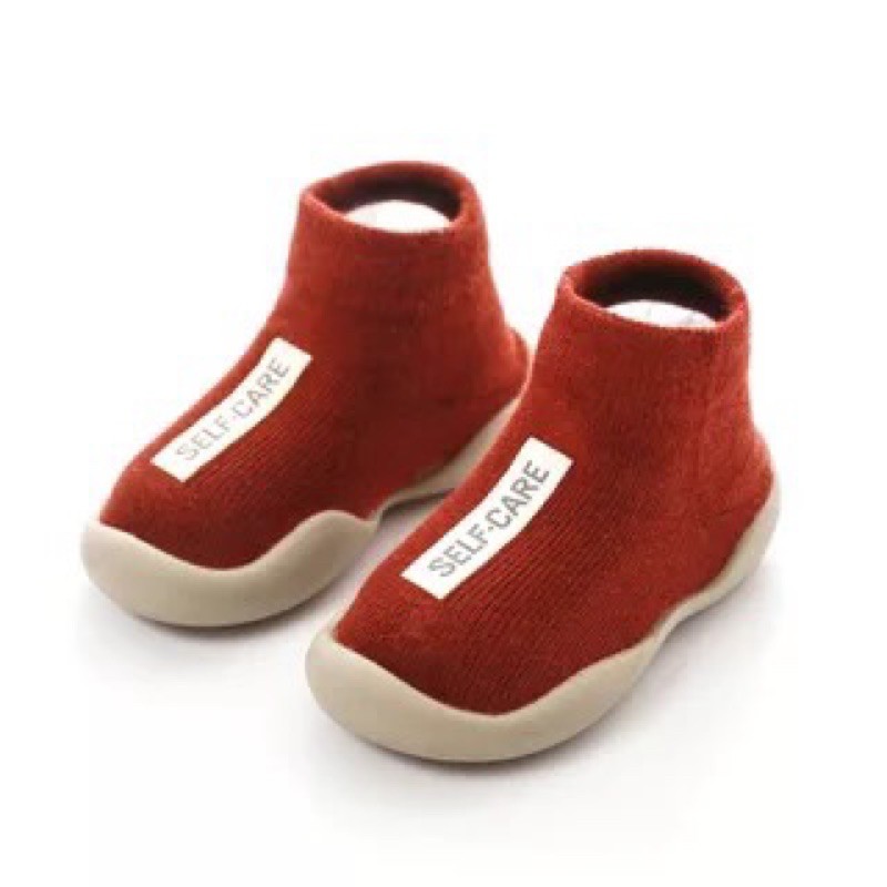 รองเท้าหัดเดิน สีพื้นเรียบสำหรับเด็ก พื้นซิลิโคน นิ่มกระชับ คล่องตัว สำหรับเด็ก(D.หัดเดิน)
