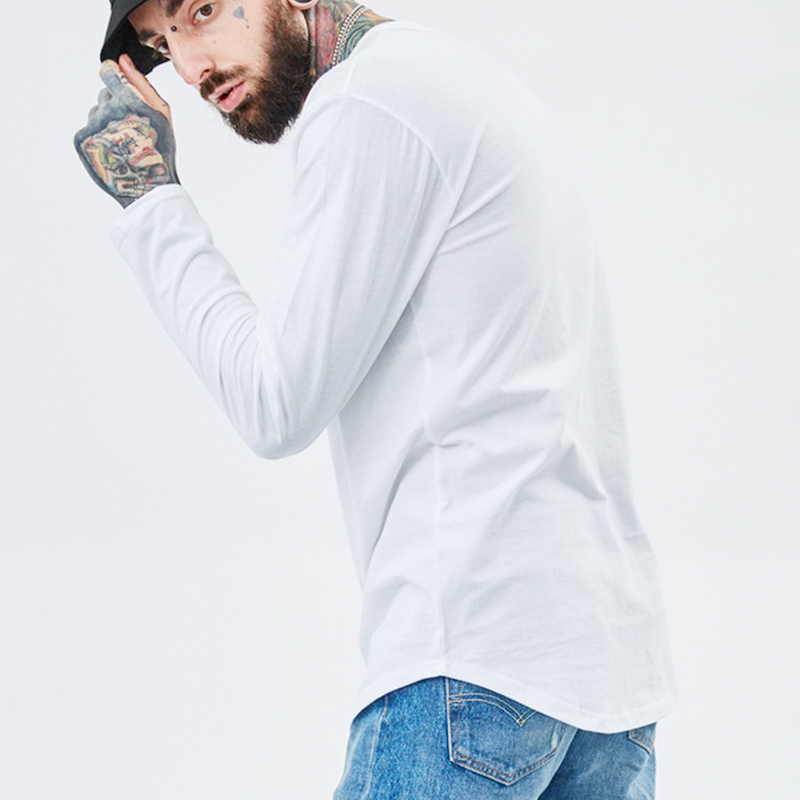 เสื้อยืดผู้ชาย Casual Solid Hip Hop แขนยาว Streetwear Curve Hem Tee สําหรับ Man